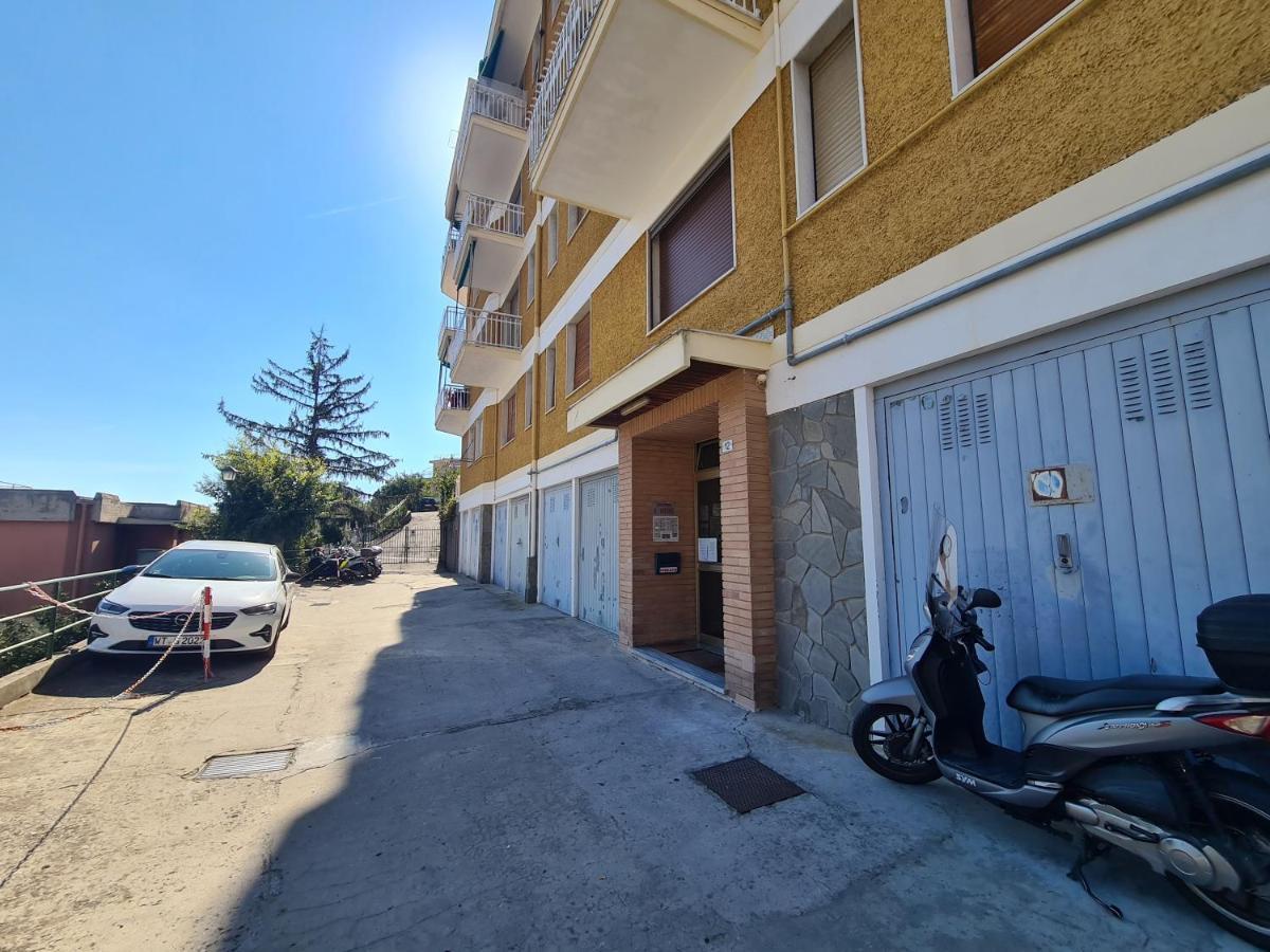 Casa Erica By Portofinovacanze Rapallo Bagian luar foto