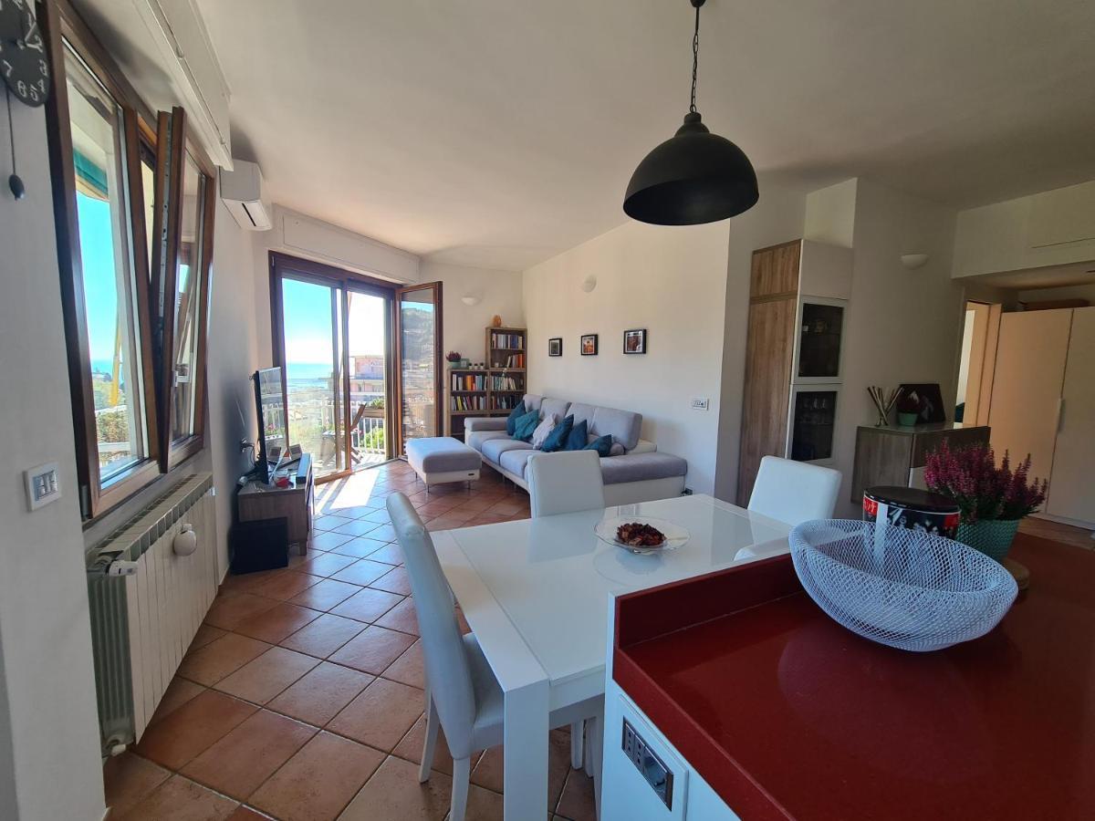 Casa Erica By Portofinovacanze Rapallo Bagian luar foto
