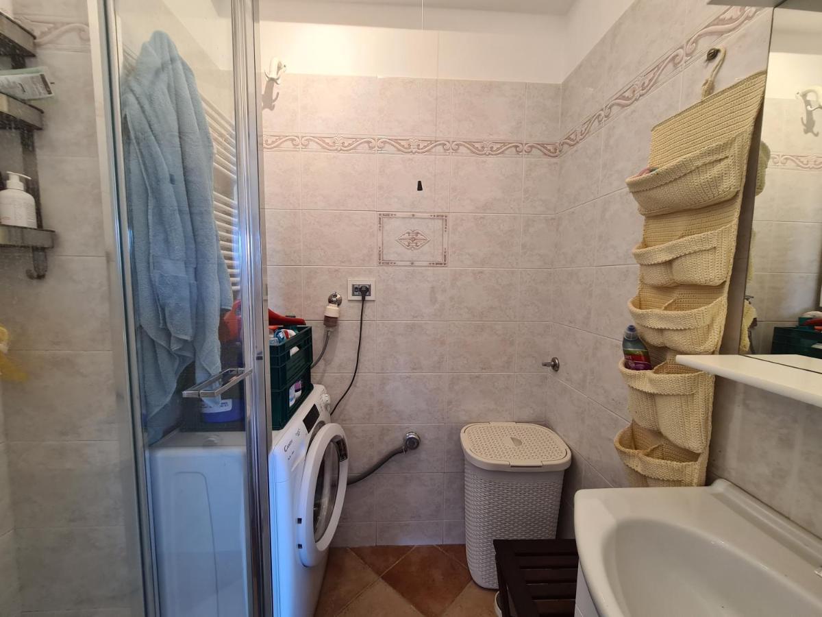 Casa Erica By Portofinovacanze Rapallo Bagian luar foto