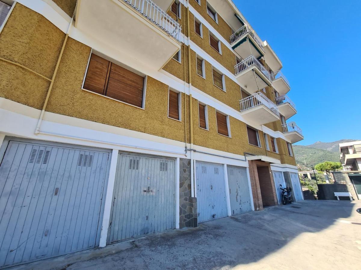 Casa Erica By Portofinovacanze Rapallo Bagian luar foto